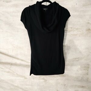 Express Women’s Black Short Sleeve Sweater Turtleneck Medium Cowl Neck Shirt